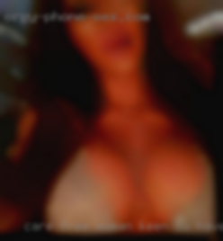 Care free woman keen to have some male hot sex.
