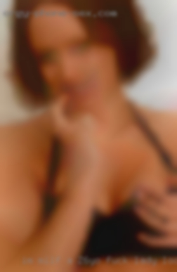 I'm milf a 26yo fuck lady looking for friends.